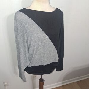 SHEIN - Black & Gray Colorblock Top- W Sz 8/10